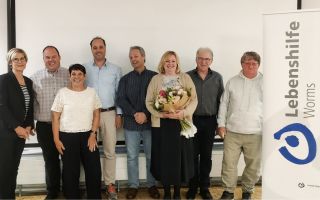 Auf dem Bild sieht man den Vorstand des Vereins der Lebenshilfe Worms-Alzey